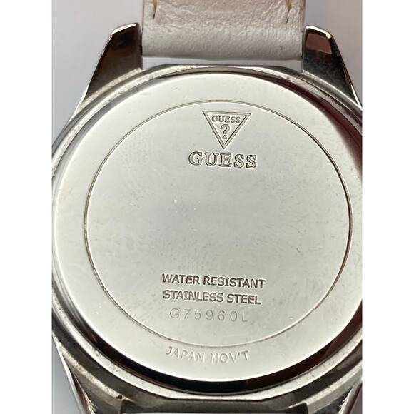 Guess Womens Watch 37mm White on Silver - New Battery - Leather Band G75960L WR - Picture 5 of 12